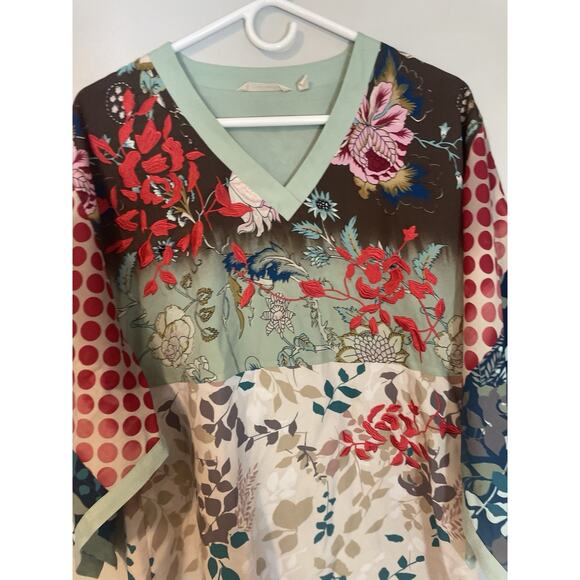 Soft Surroundings Embroidered Tunic‎ Top Petite S Kimono Sleeve Asian Floral Top - Picture 4 of 6